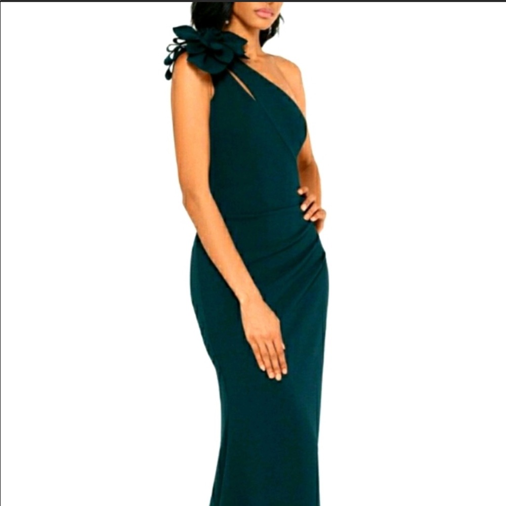 Emerald green trumpet gown with floral detail SIZE 14